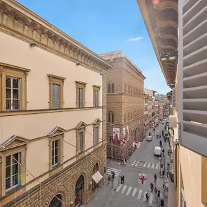 Tornabuoni Living - Luxury Collection Firenze